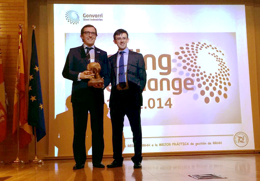 Leading the Change ha ganado el premio de Cedered a la mejor practica en RR.HH